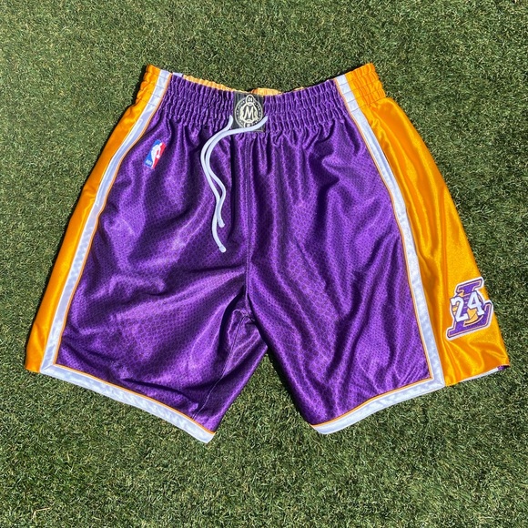 Mitchell Ness Kobe Bryant Reversible HOF Shorts *Brand New*